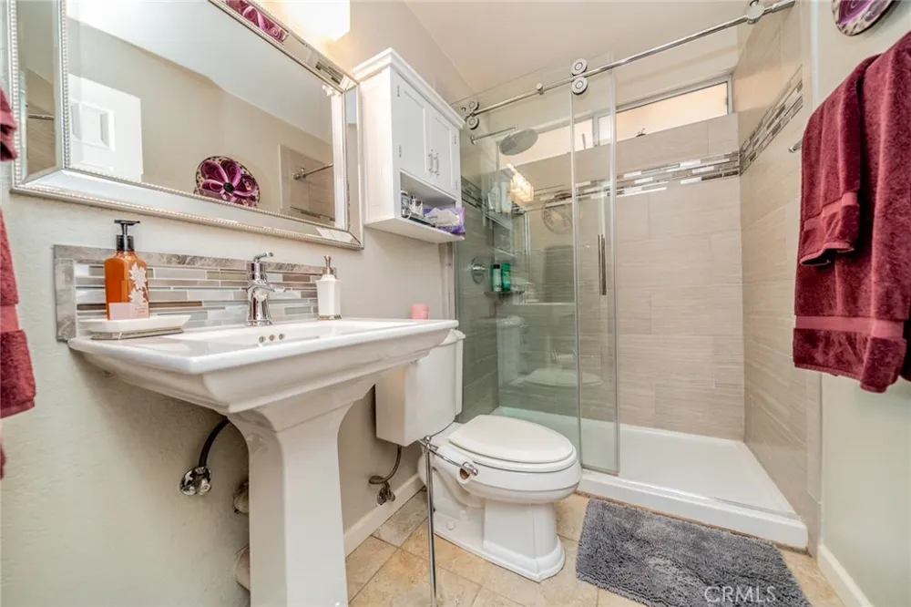 37365 96th E Littlerock, CA 93543