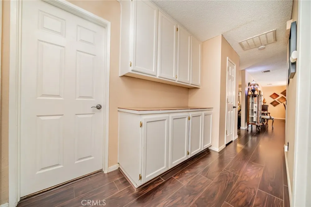 37365 96th E Littlerock, CA 93543