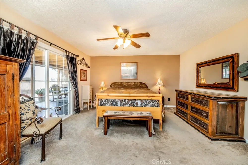 37365 96th E Littlerock, CA 93543