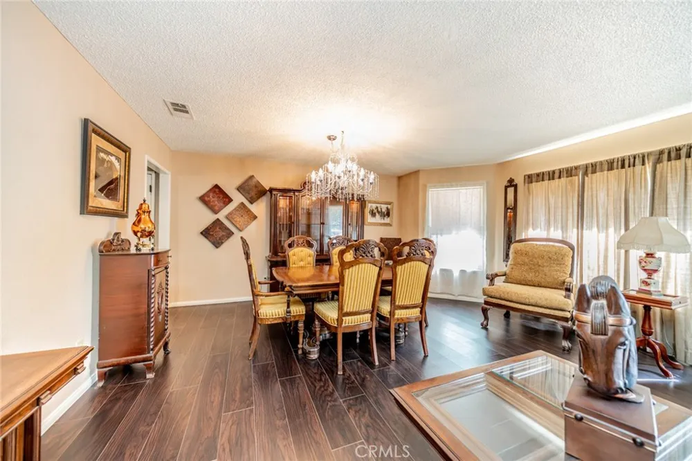 37365 96th E Littlerock, CA 93543
