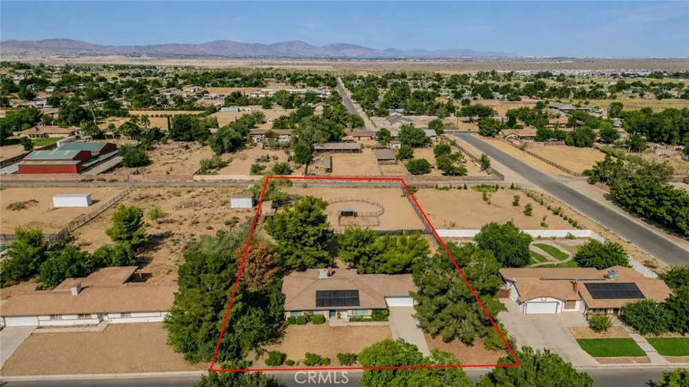 37365 96th E Littlerock, CA 93543