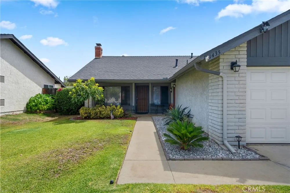 1435 S Magnolia Avenue Ontario, CA 91762