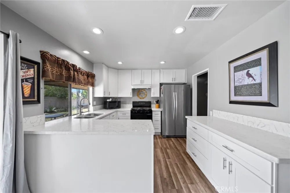 1435 S Magnolia Avenue Ontario, CA 91762