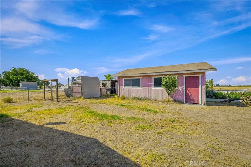 128 E El Nido El Nido, CA 95317
