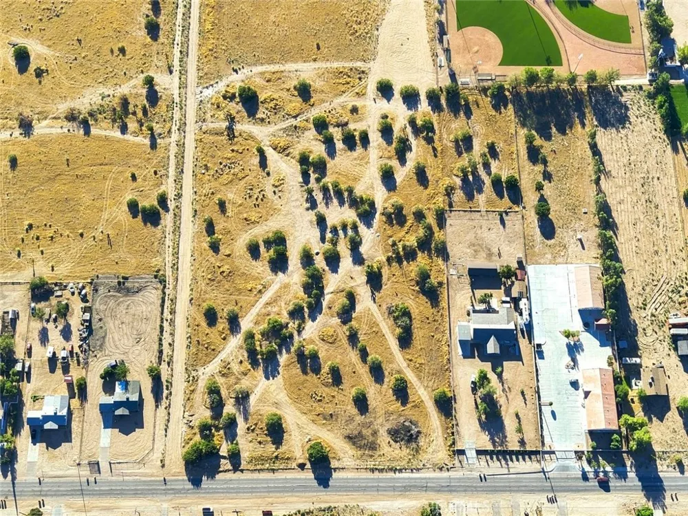 Muscatel Street Hesperia, CA 92345
