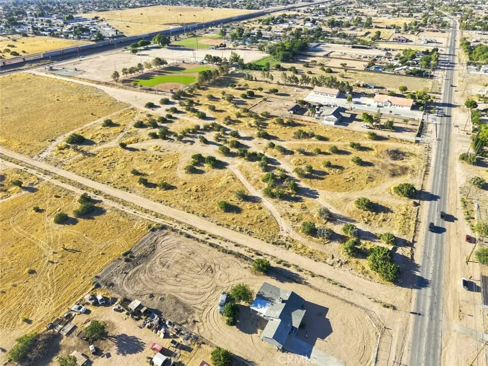 Muscatel Street Hesperia, CA 92345