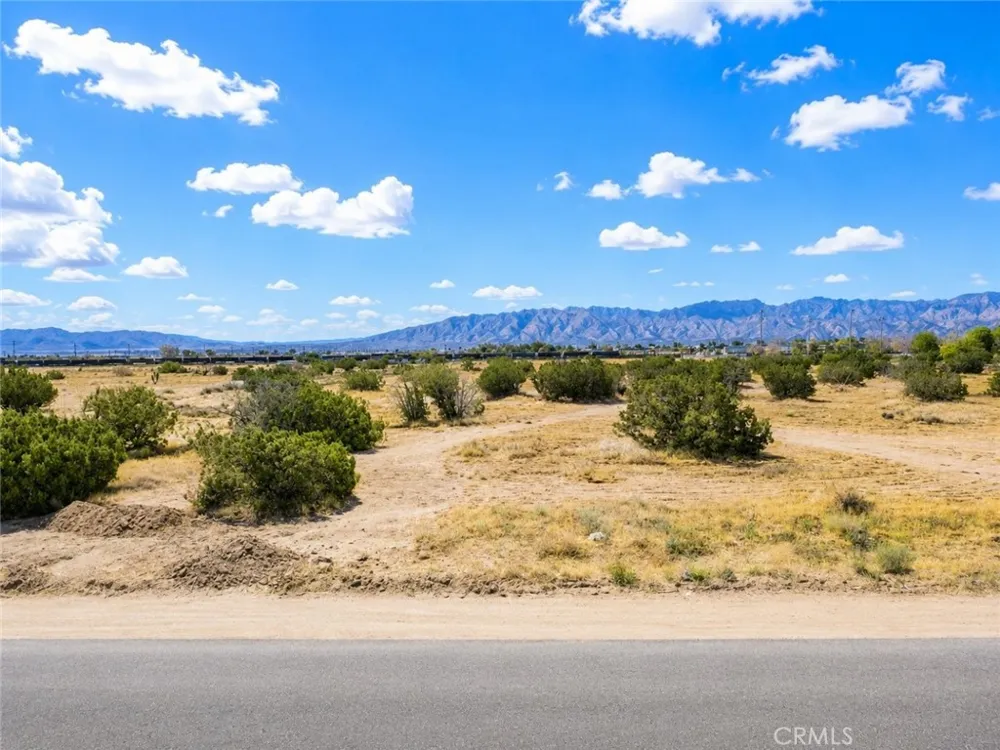 Muscatel Street Hesperia, CA 92345