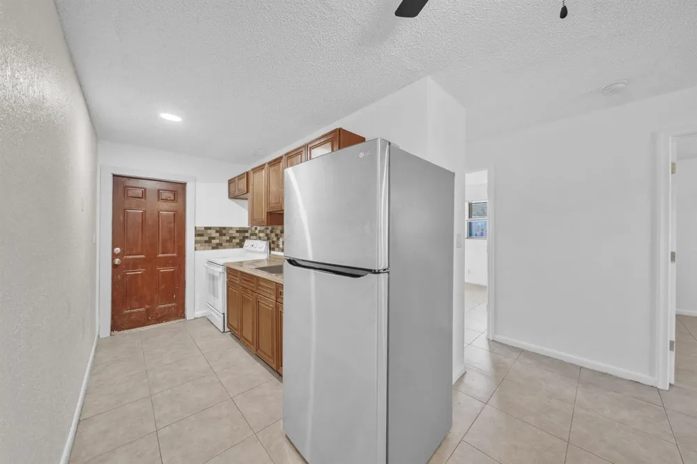 237 SW 5th Street #4D Deerfield Beach, FL 33441