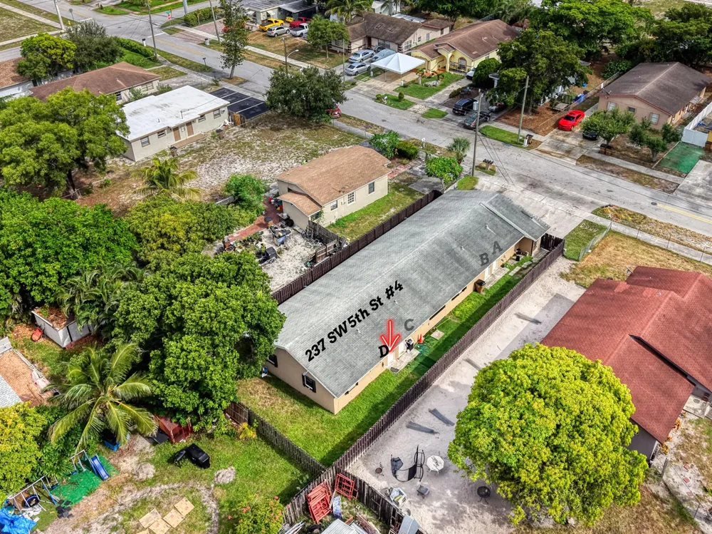 237 SW 5th Street #4D Deerfield Beach, FL 33441