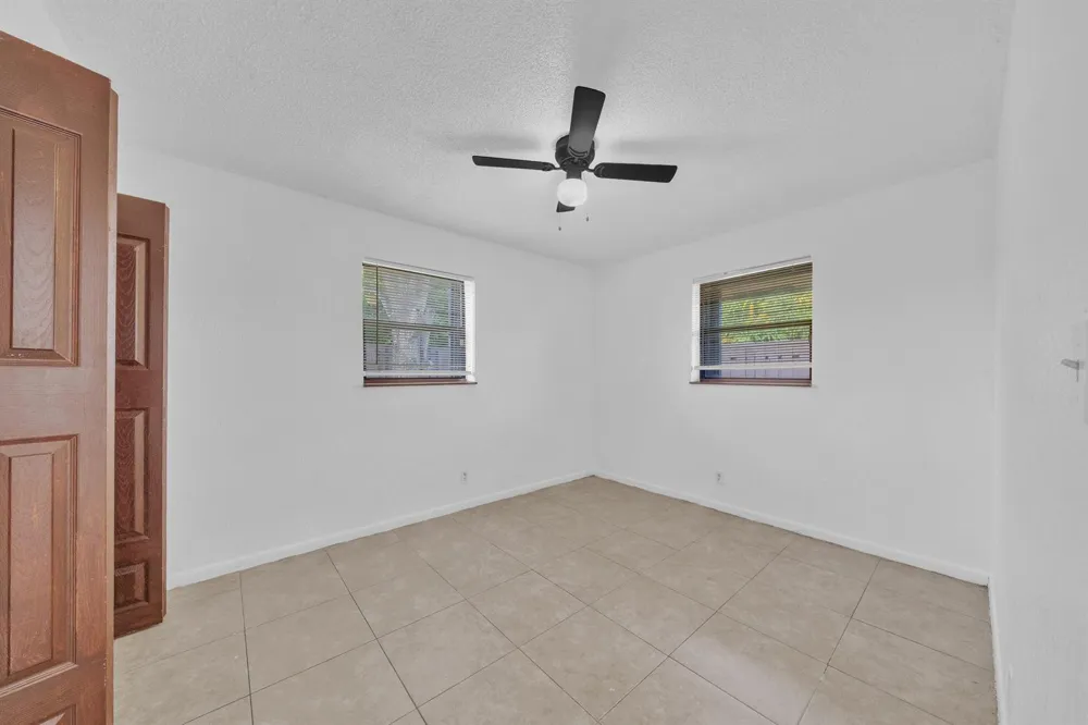 237 SW 5th Street #4D Deerfield Beach, FL 33441