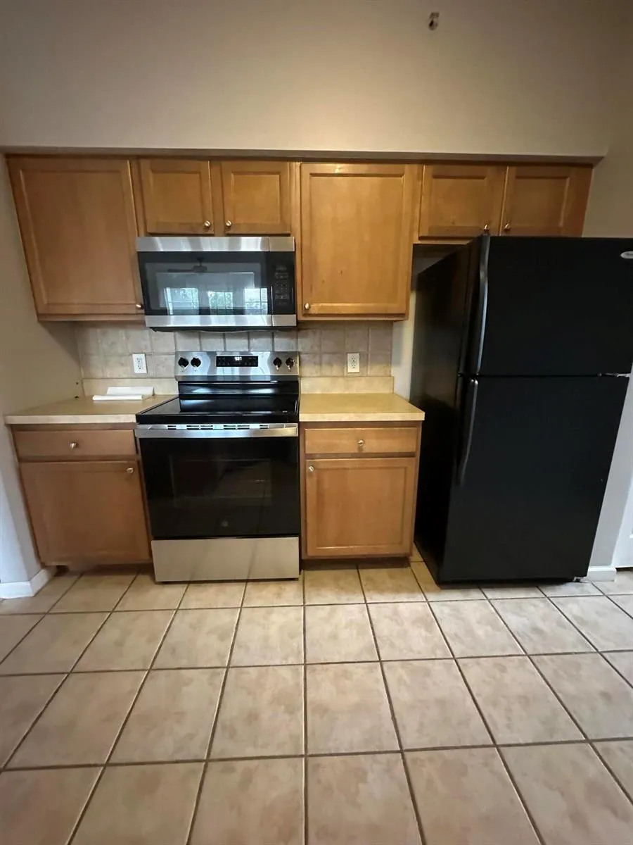 9849 BAYWINDS DRIVE #8302 West Palm Beach, FL 33411
