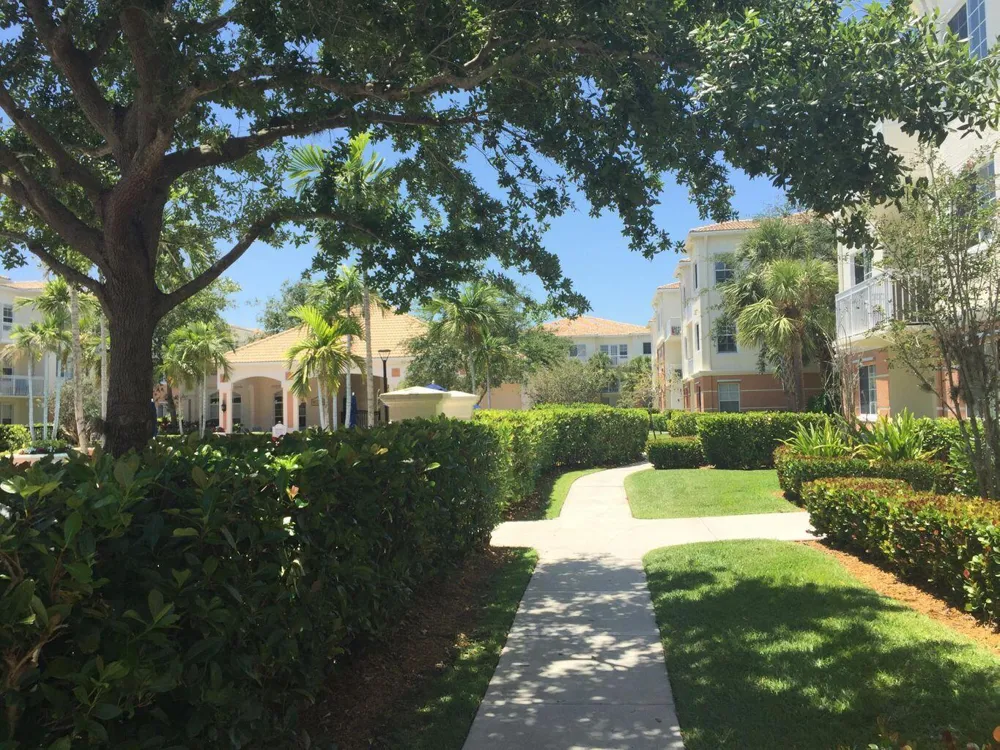 9849 BAYWINDS DRIVE #8302 West Palm Beach, FL 33411
