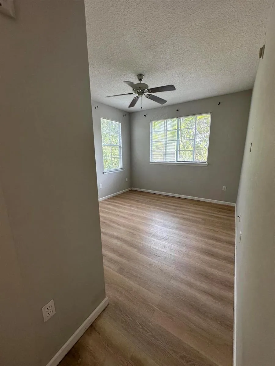 9849 BAYWINDS DRIVE #8302 West Palm Beach, FL 33411