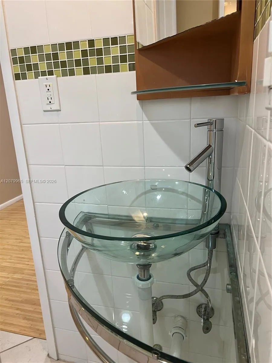 225 SE 16th Ave #5 Fort Lauderdale, FL 33301