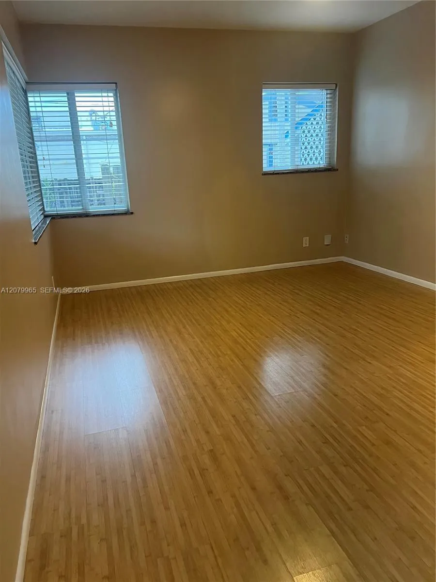 225 SE 16th Ave #5 Fort Lauderdale, FL 33301