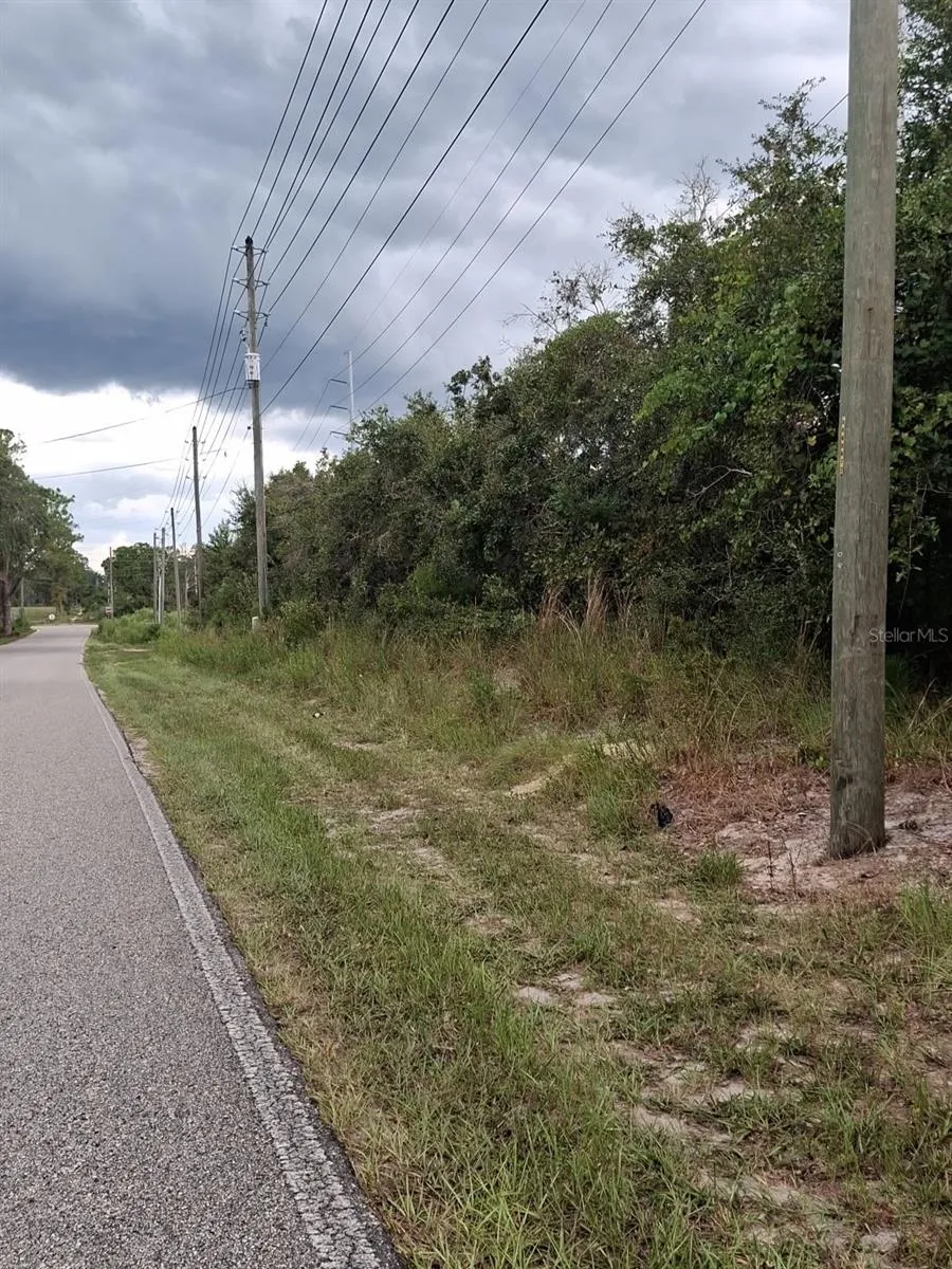 SIXMA ROAD Deltona, FL 32738