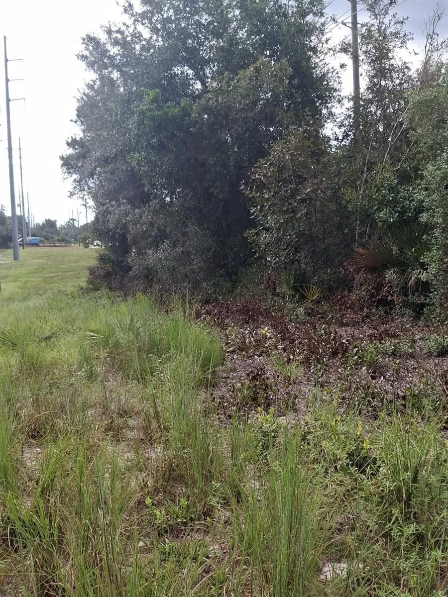 SIXMA ROAD Deltona, FL 32738