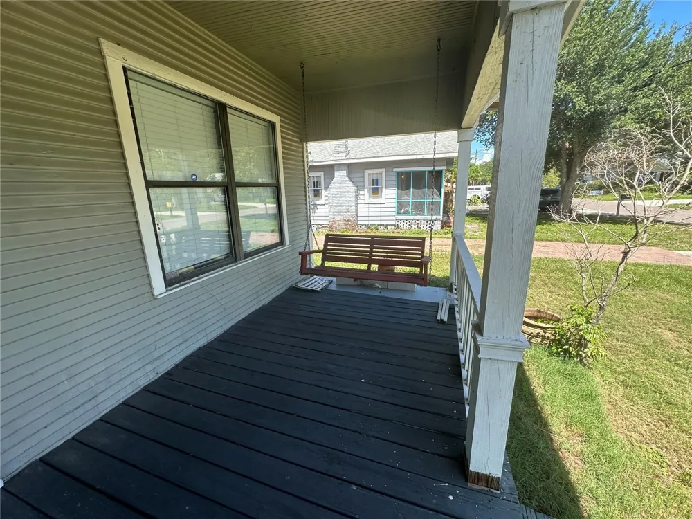 1308 E FRIERSON AVENUE Tampa, FL 33603