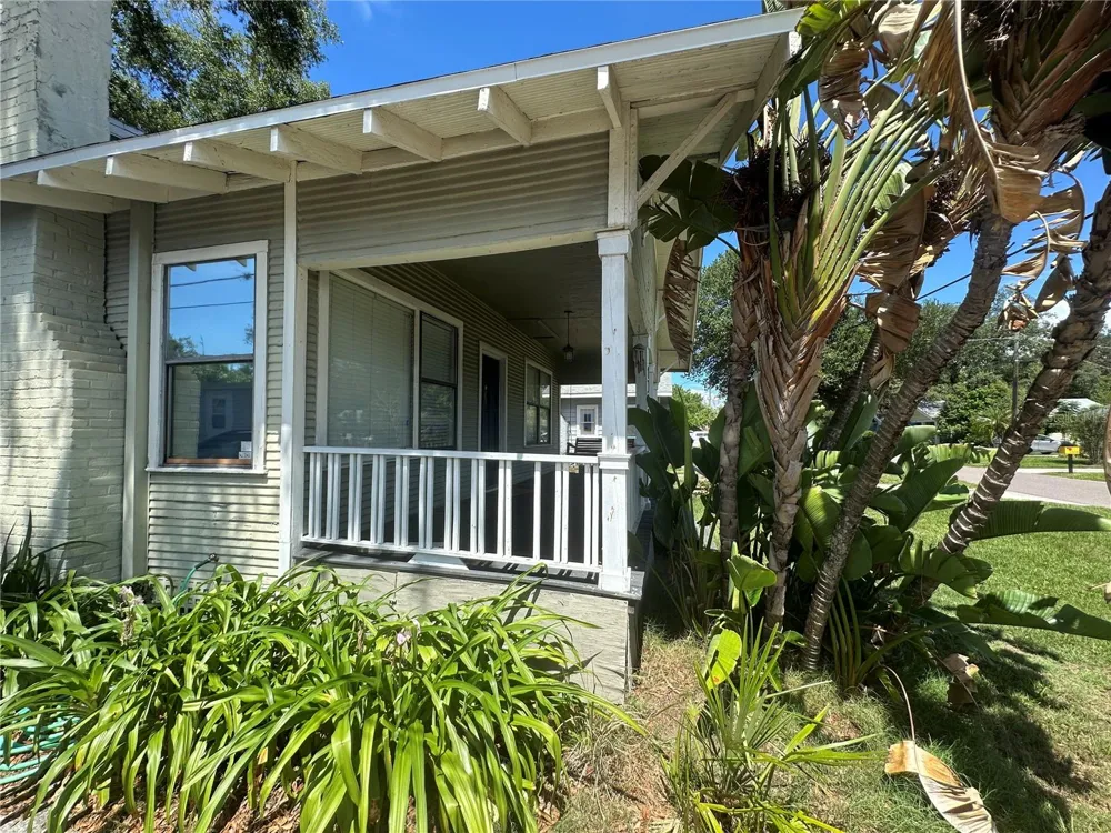 1308 E FRIERSON AVENUE Tampa, FL 33603