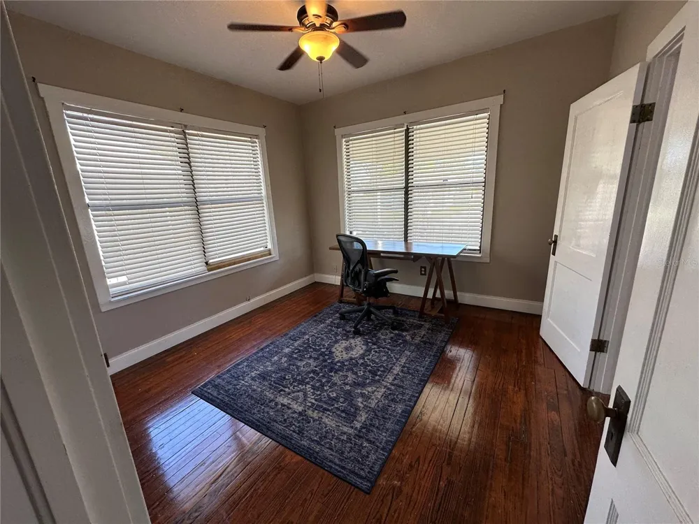 1308 E FRIERSON AVENUE Tampa, FL 33603