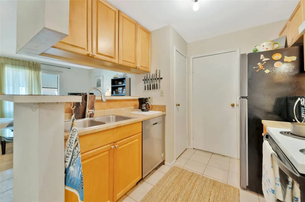 1400 GANDY BOULEVARD #1501 St Petersburg, FL 33702