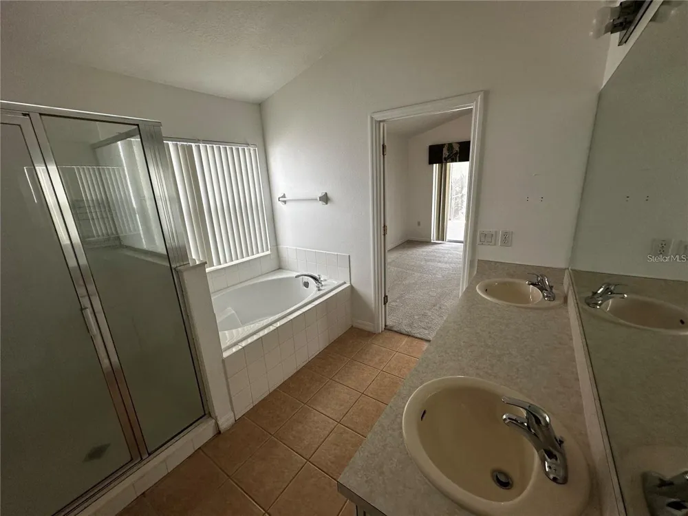 4795 CUMBRIAN LAKES DRIVE Kissimmee, FL 34746