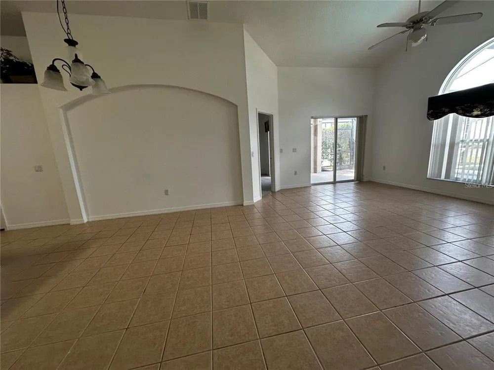 4795 CUMBRIAN LAKES DRIVE Kissimmee, FL 34746