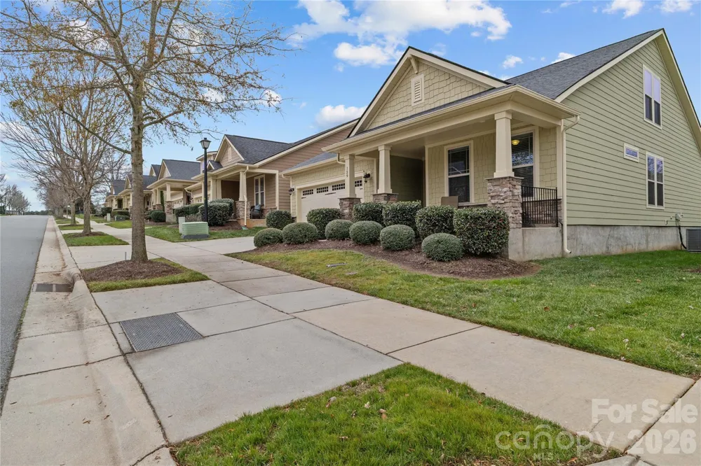 129 Johnson Manor Street Mooresville, NC 28115