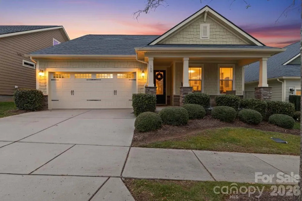 129 Johnson Manor Street Mooresville, NC 28115