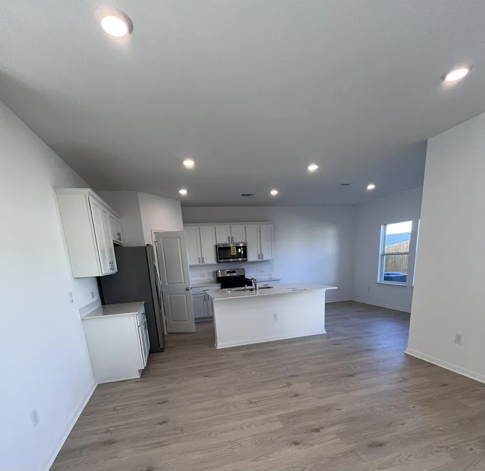 417 Lake Sweetwater Lane Buda, TX 78610