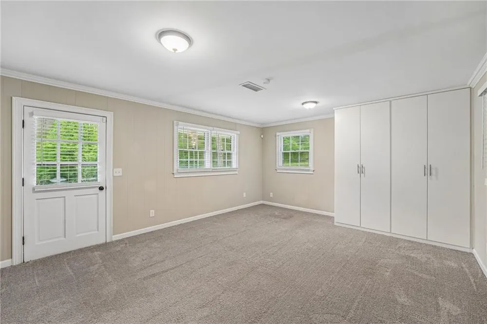 2120 Meadowbrook Lane SE Marietta, GA 30067