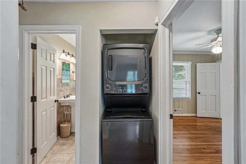 2120 Meadowbrook Lane SE Marietta, GA 30067