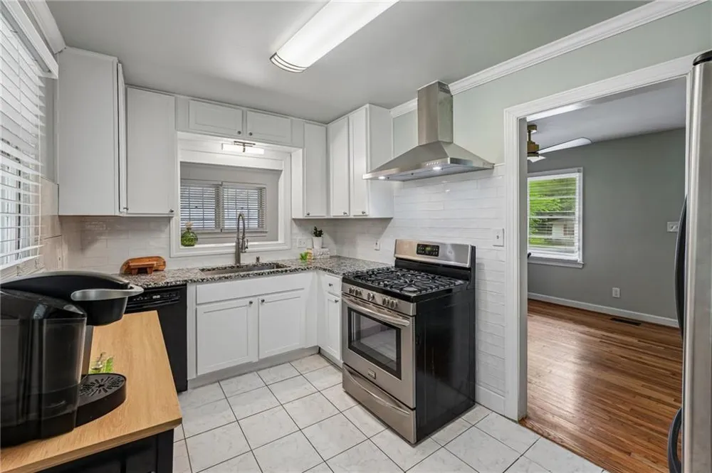 2120 Meadowbrook Lane SE Marietta, GA 30067