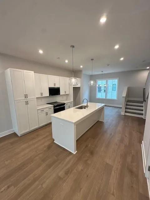 989 Bibbs Circle NW #24 Atlanta, GA 30318