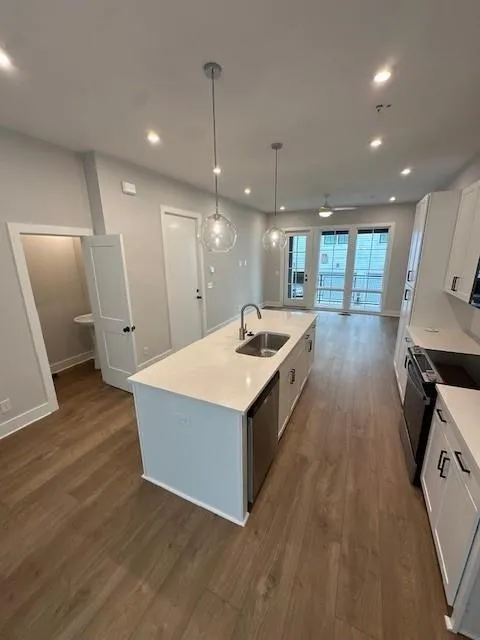 989 Bibbs Circle NW #24 Atlanta, GA 30318