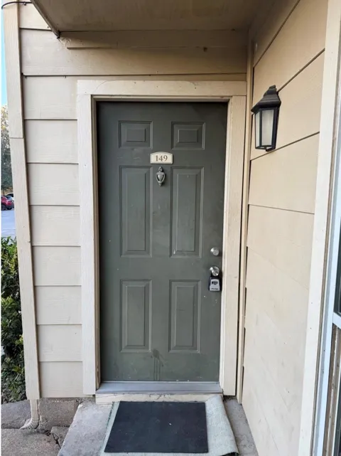 8100 Creekbend Drive #149