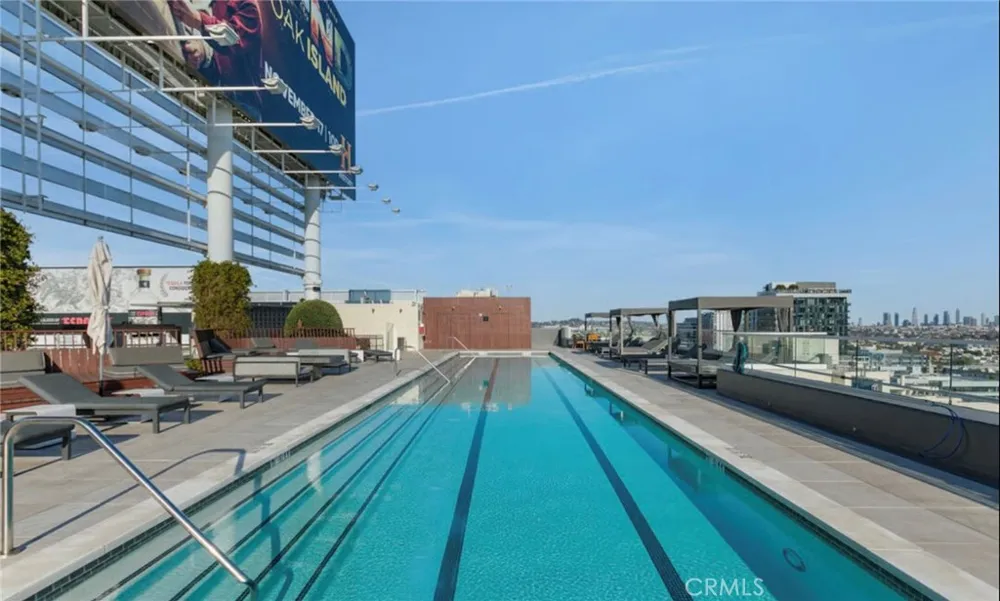 6250 Hollywood Blvd 8D Los Angeles, CA 90028