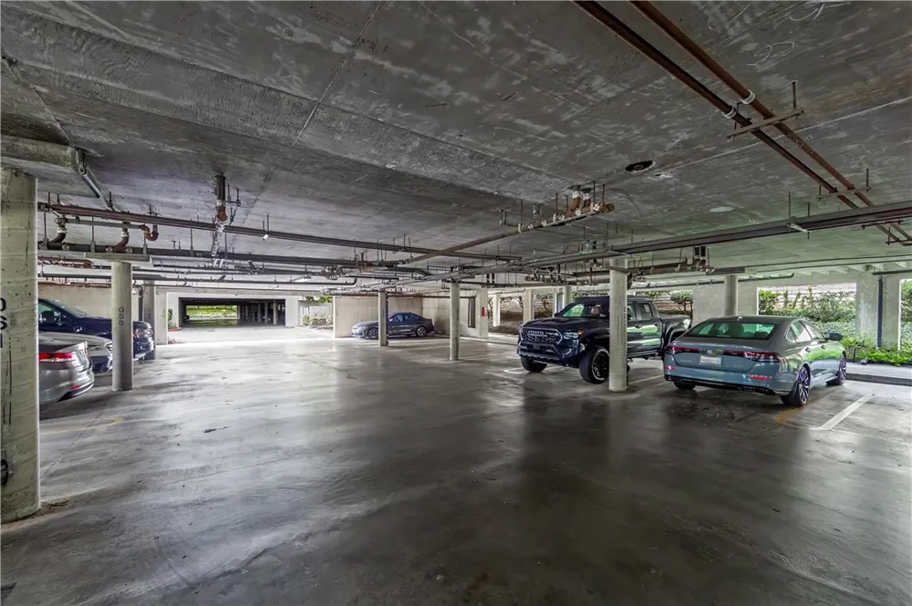 5071 Dorado Drive #106 Huntington Beach, CA 92649