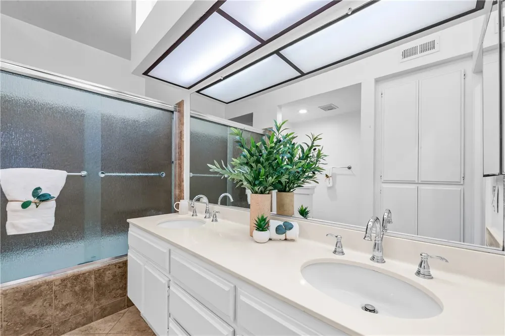5071 Dorado Drive #106 Huntington Beach, CA 92649