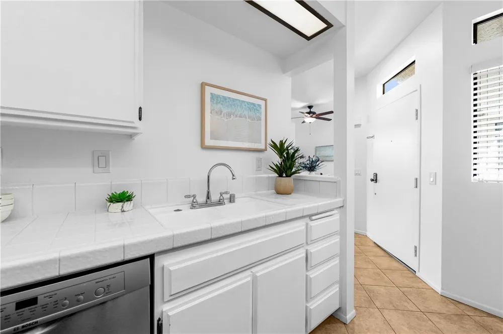 5071 Dorado Drive #106 Huntington Beach, CA 92649