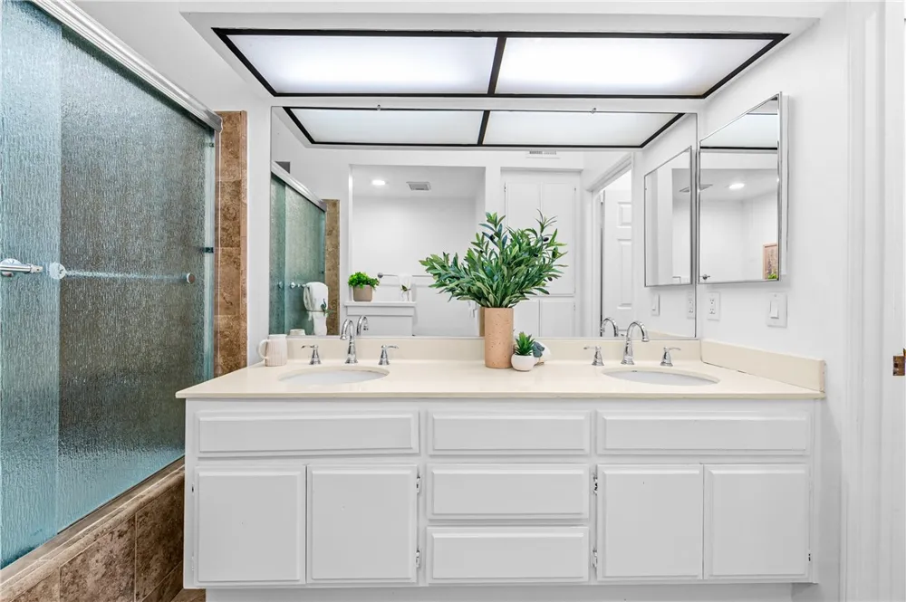 5071 Dorado Drive #106 Huntington Beach, CA 92649