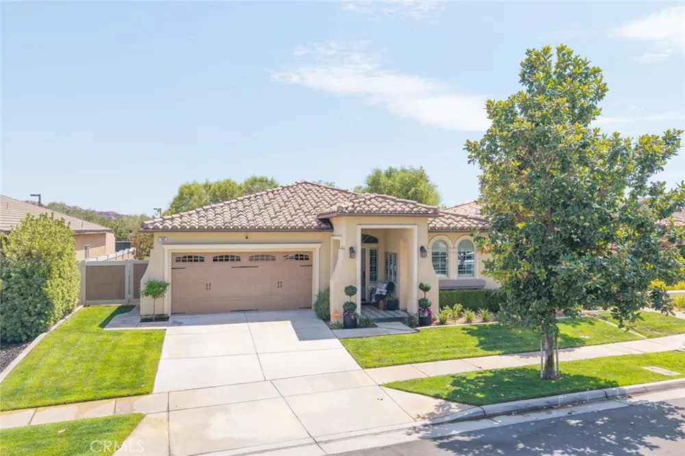 163 Tradition Court Calimesa, CA 92320