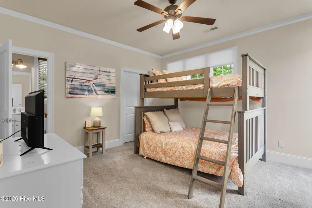 6413 Chalfont Circle Wilmington, NC 28405