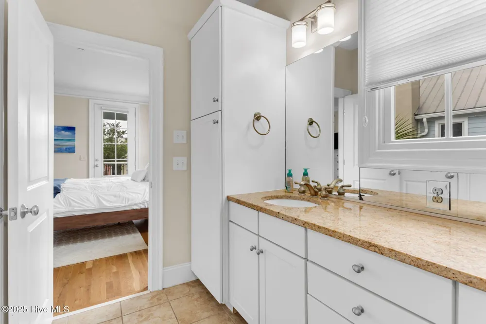 6413 Chalfont Circle Wilmington, NC 28405