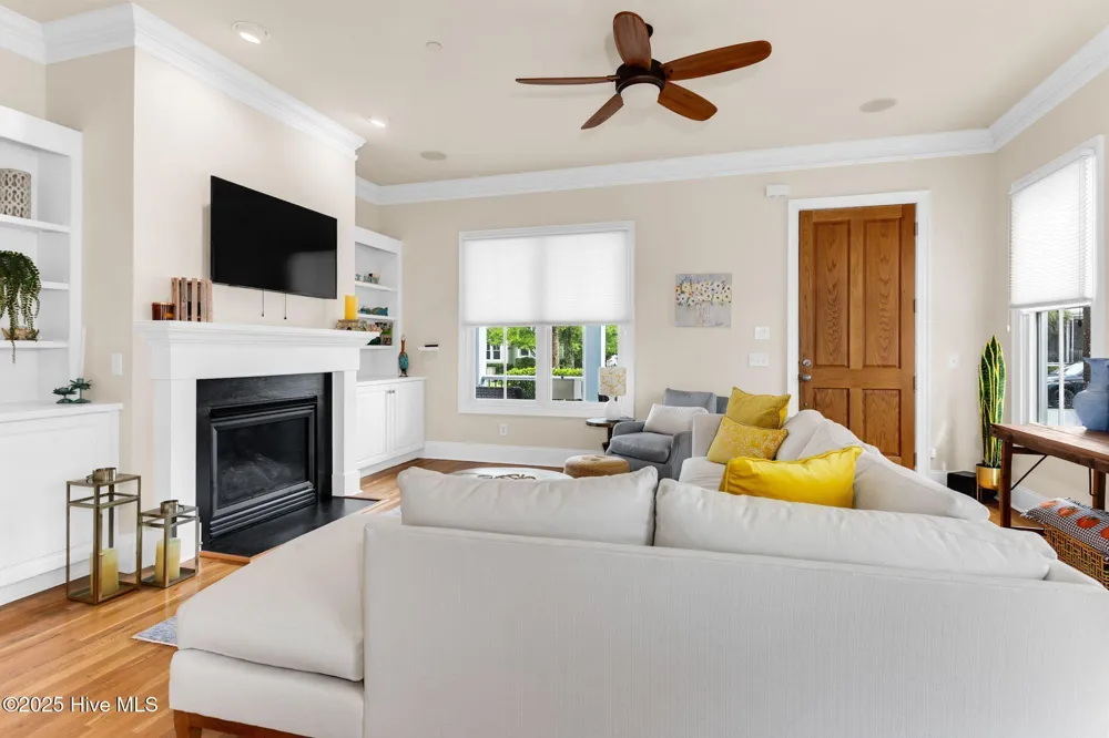 6413 Chalfont Circle Wilmington, NC 28405