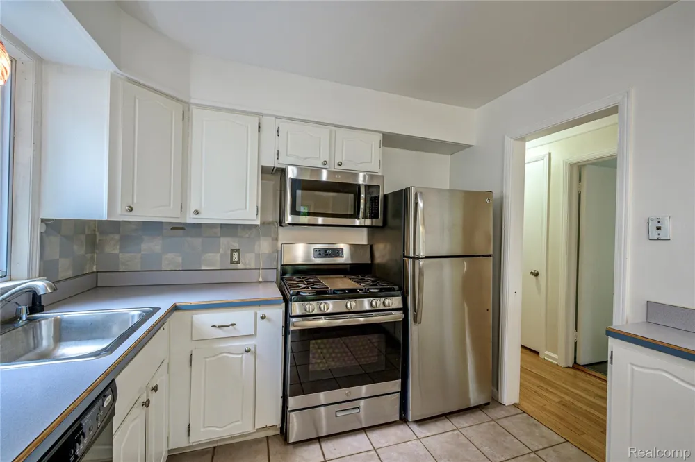 505 S Minerva Avenue Royal Oak City, MI 48067