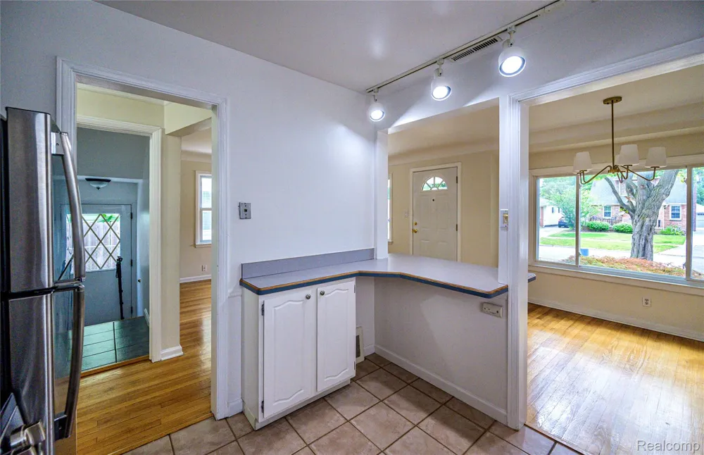 505 S Minerva Avenue Royal Oak City, MI 48067