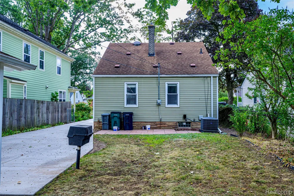 505 S Minerva Avenue Royal Oak City, MI 48067
