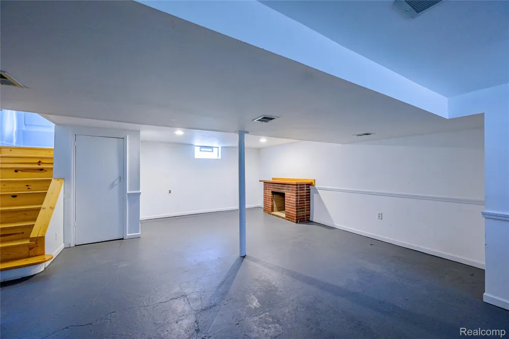 505 S Minerva Avenue Royal Oak City, MI 48067