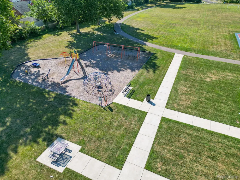 18244 Faust Avenue Detroit City, MI 48219